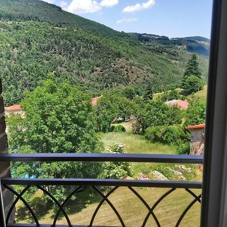 Chambre Privee Chez L'Habitant Saint-Julien-Vocance 외부 사진