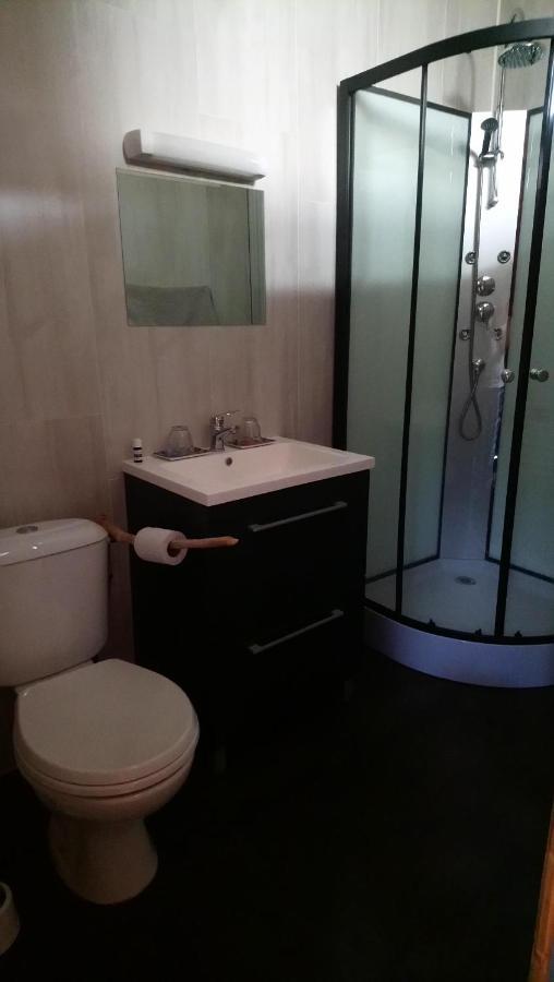 Chambre Privee Chez L'Habitant Saint-Julien-Vocance 외부 사진